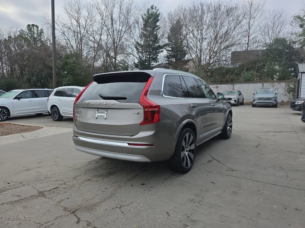 Used 2022 Volvo XC90 T6 Inscription w/ Advanced Package image 16