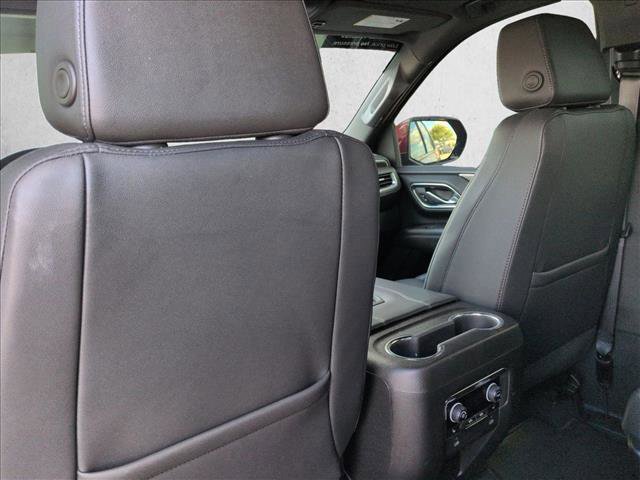 Used 2023 Chevrolet Tahoe Z71 w/ Luxury Package image 17