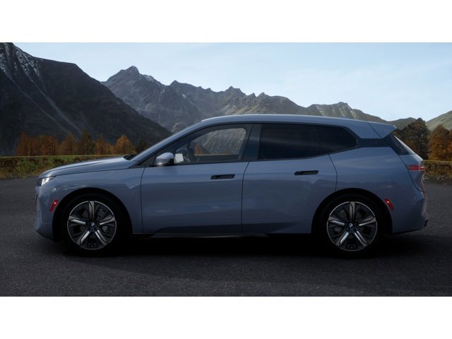 New 2026 BMW iX xDrive45 w/ Premium Package AWD/4WD image 4