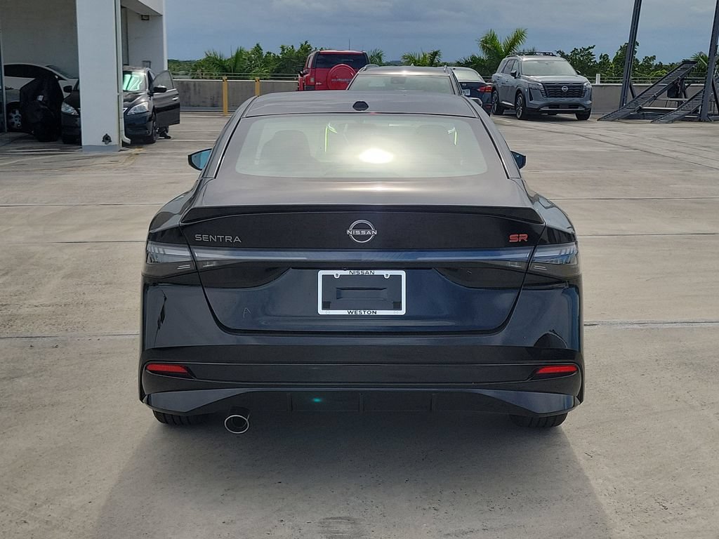 New 2026 Nissan Sentra SR w/ Floor Mat Package FWD image 5