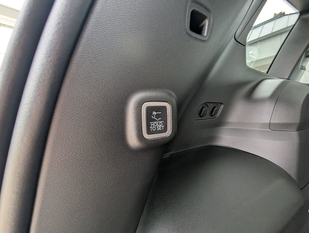 New 2026 Jeep Cherokee Overland AWD/4WD image 44