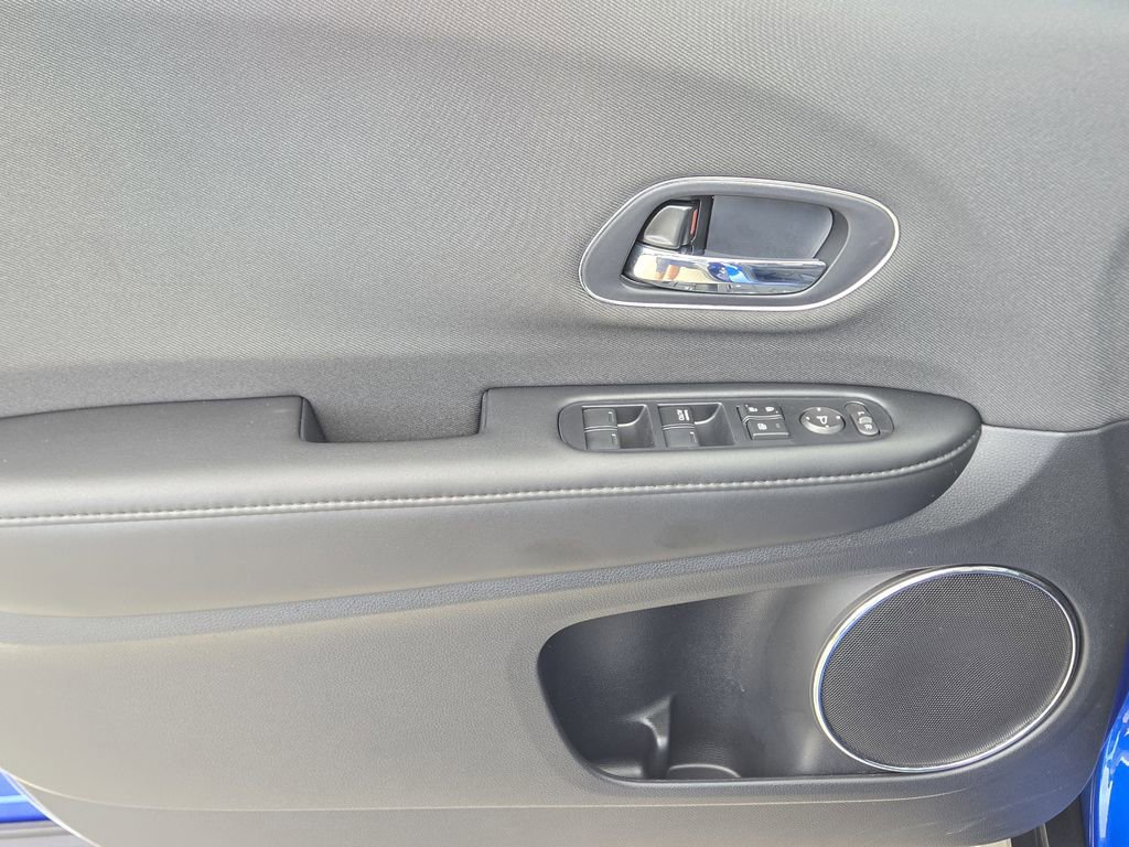 Used 2022 Honda HR-V EX image 32