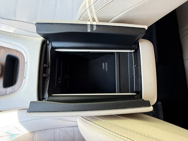 Used 2023 Mercedes-Benz GLE 350 4MATIC image 33