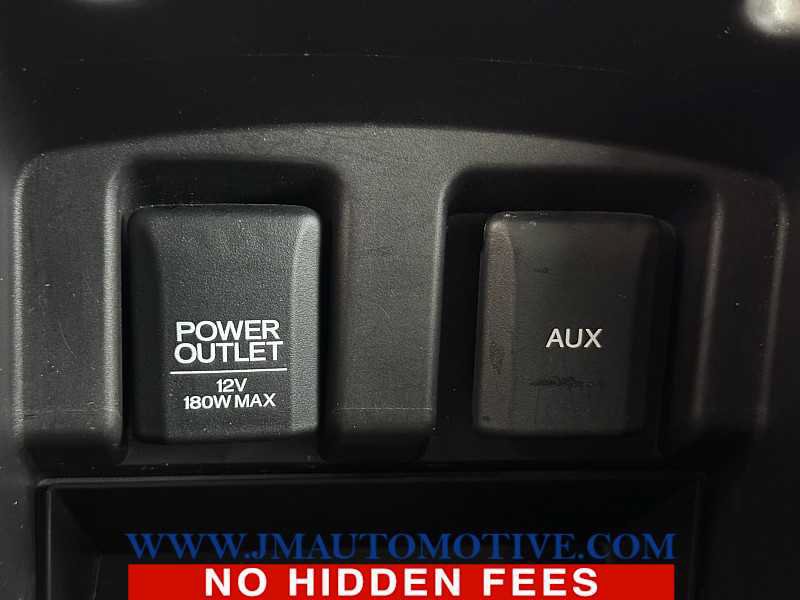 Used 2020 Acura TLX w/ Technology Package FWD image 41