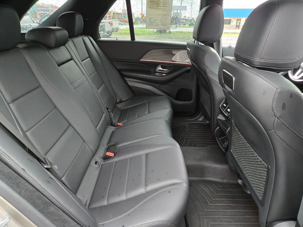 Used 2020 Mercedes-Benz GLE 350 4MATIC image 25