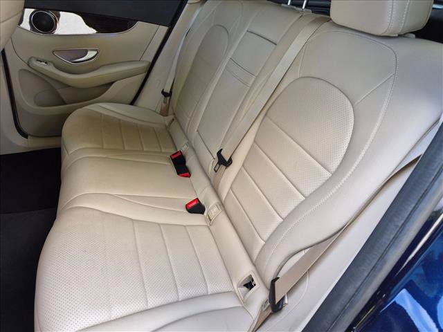 Certified 2022 Mercedes-Benz GLC 300 image 17