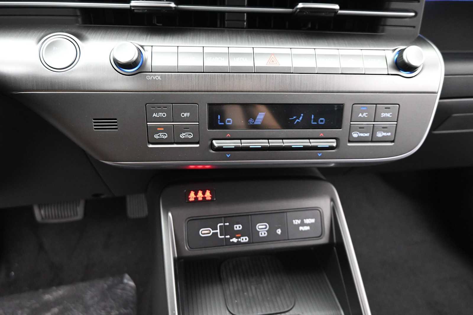 New 2026 Hyundai Kona Limited AWD/4WD image 19