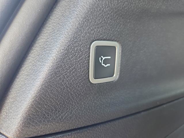 New 2026 Chrysler Pacifica Select FWD image 14