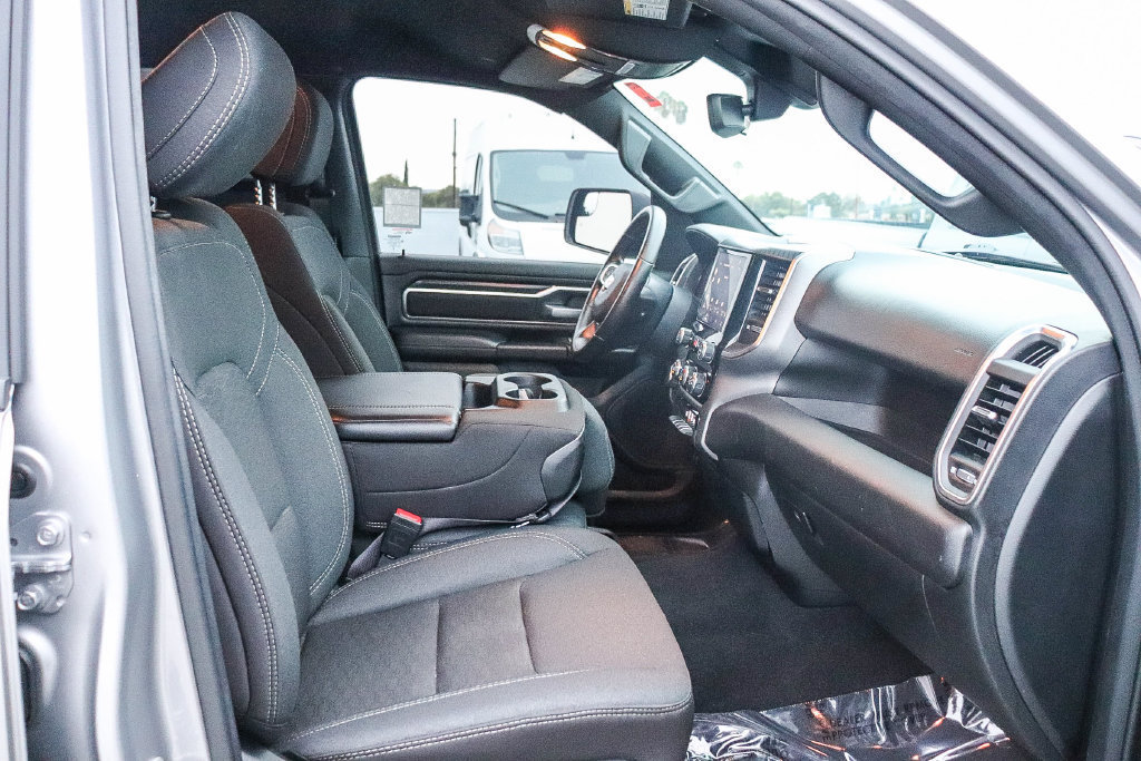 Used 2025 RAM 1500 Big Horn AWD/4WD image 19