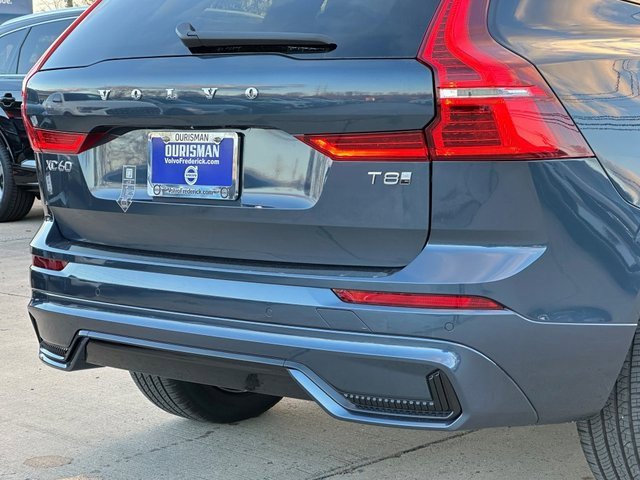 New 2025 Volvo XC60 T8 Core w/ Climate Package image 8