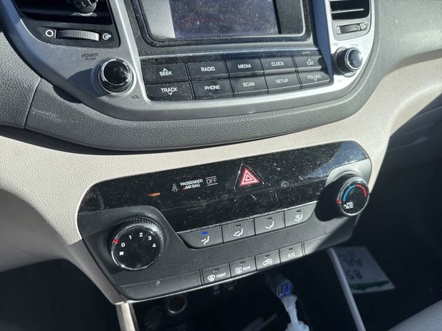 Used 2017 Hyundai Tucson SE AWD/4WD image 8