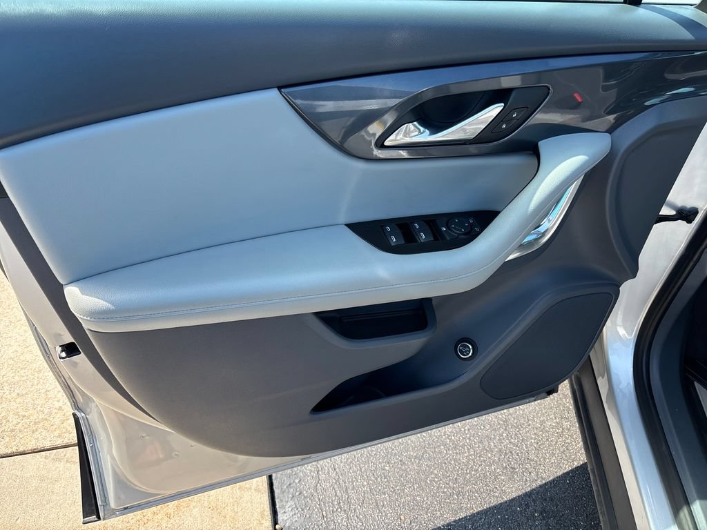 Certified 2019 Chevrolet Blazer LT w/ LPO, Floor Liner Package AWD/4WD image 27