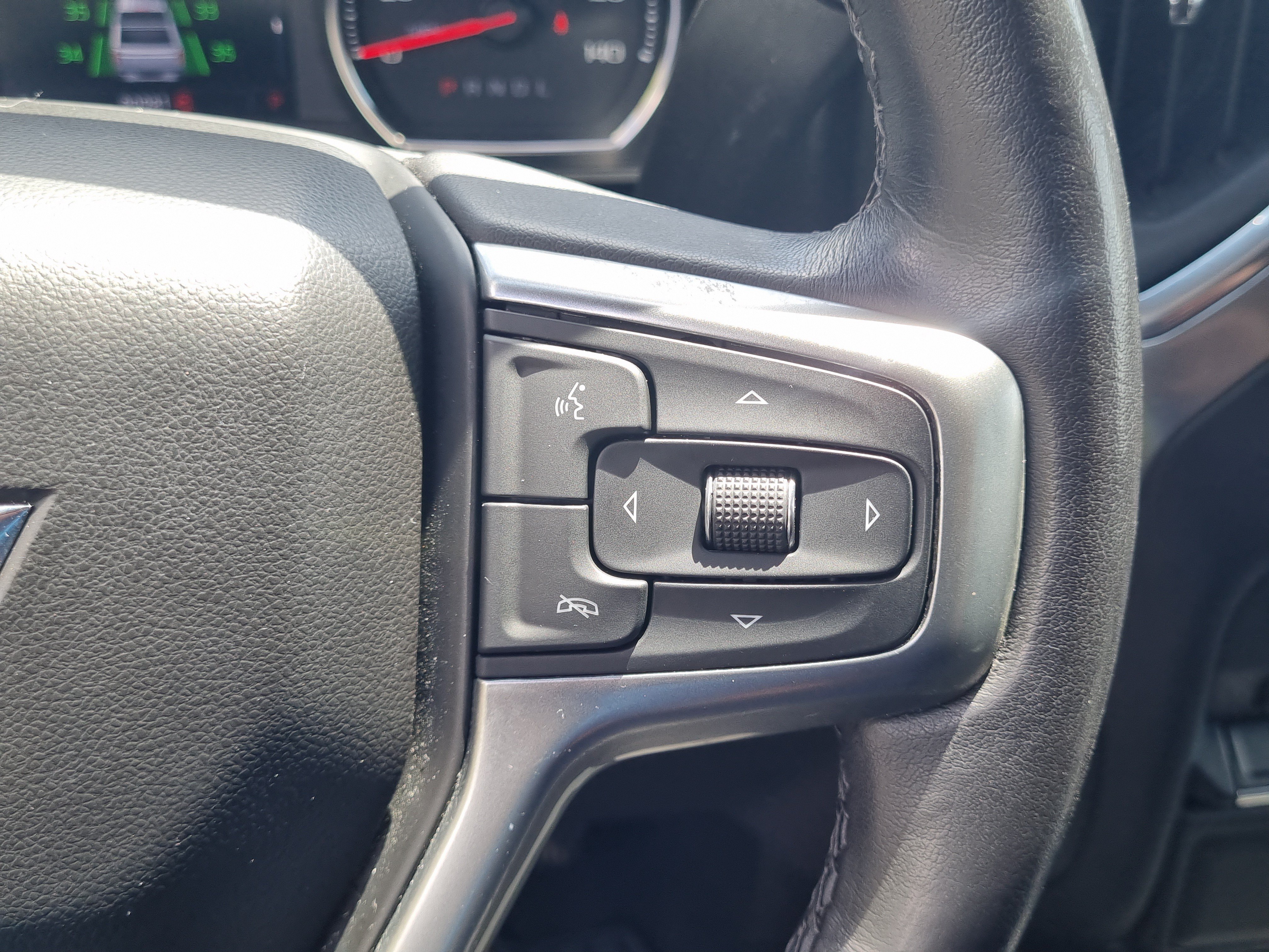 Used 2020 Chevrolet Silverado 1500 LT w/ All-Star Edition RWD image 26