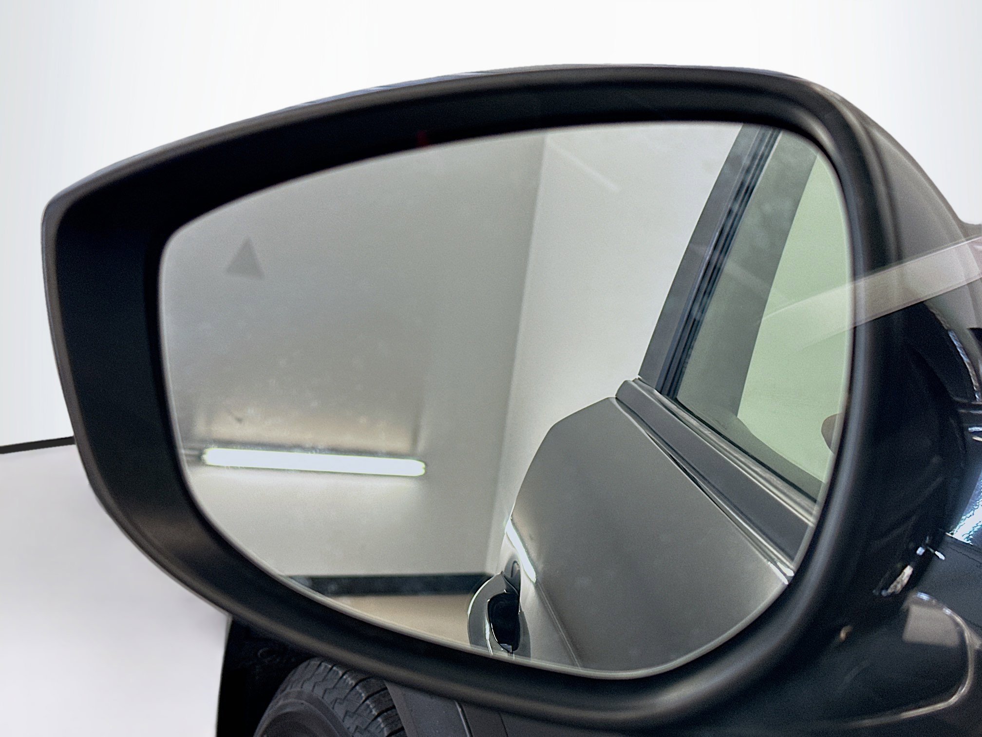 Used 2024 MAZDA CX-90 3.3 Turbo w/ Select Package image 16