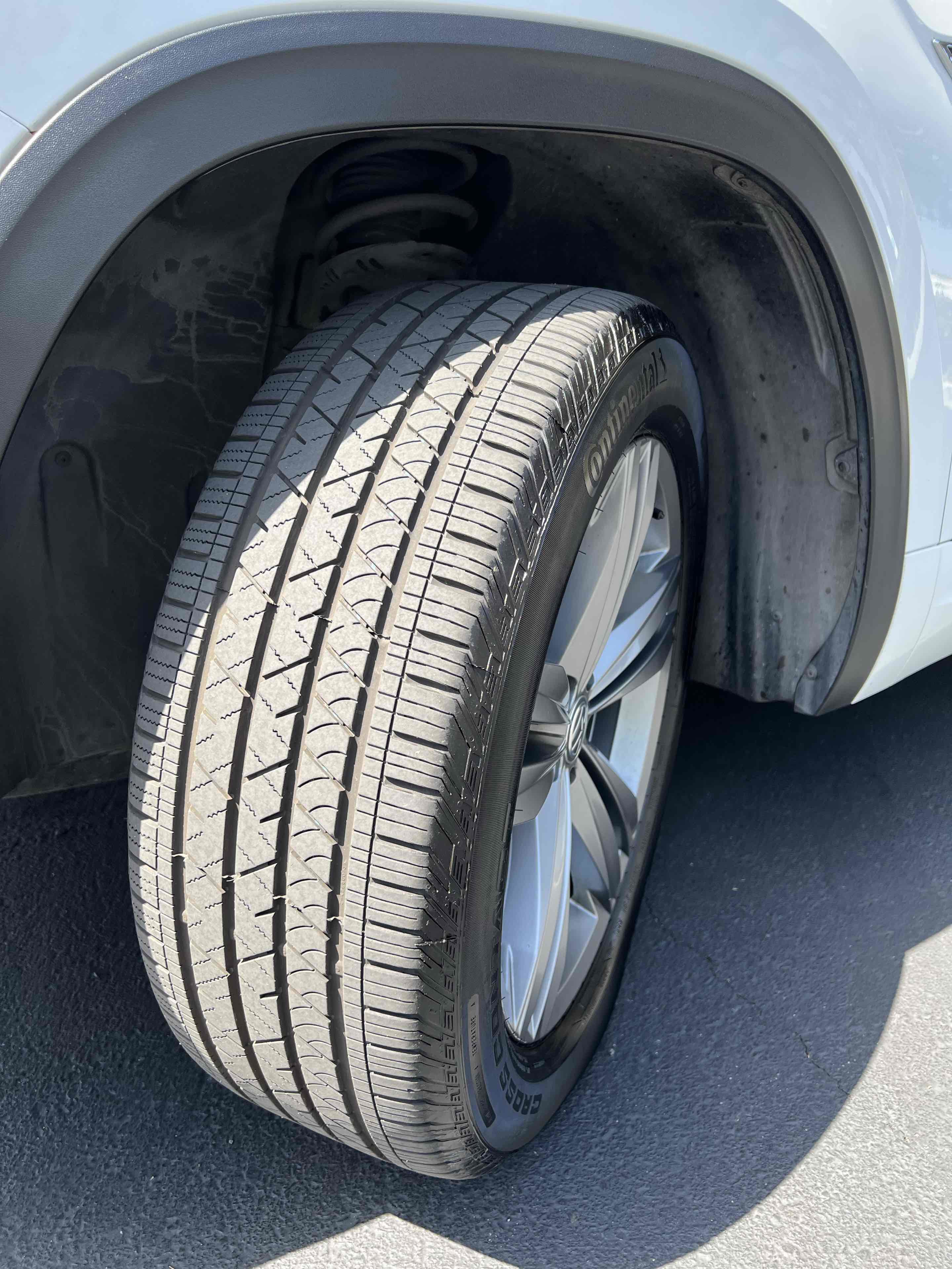 Used 2019 Volkswagen Atlas SE w/ Towing Package image 12