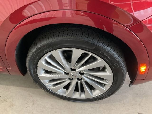 Used 2024 Buick Envision Avenir image 27