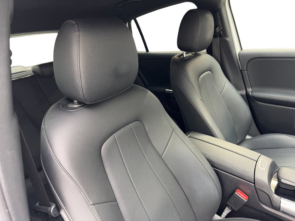 Used 2021 Mercedes-Benz GLA 250 image 42