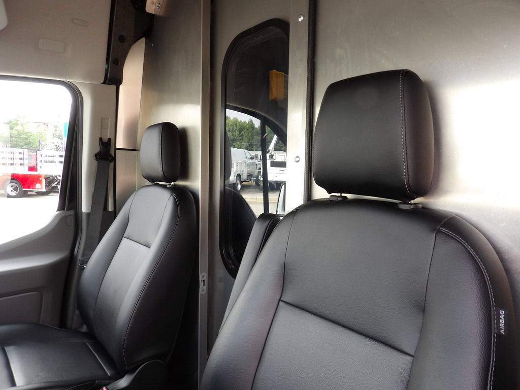 Used 2023 Ford Transit 250 148 High Roof Extended w/ Load Area Protection Package RWD image 25