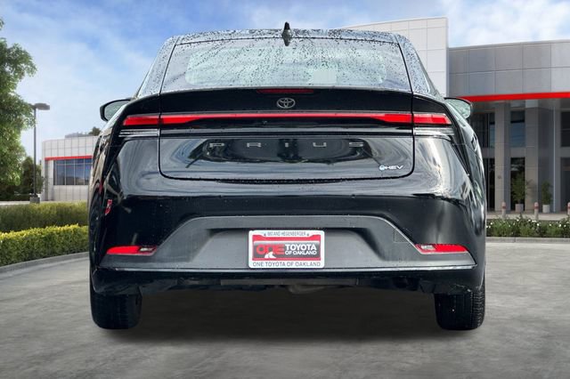 Certified 2024 Toyota Prius LE image 6