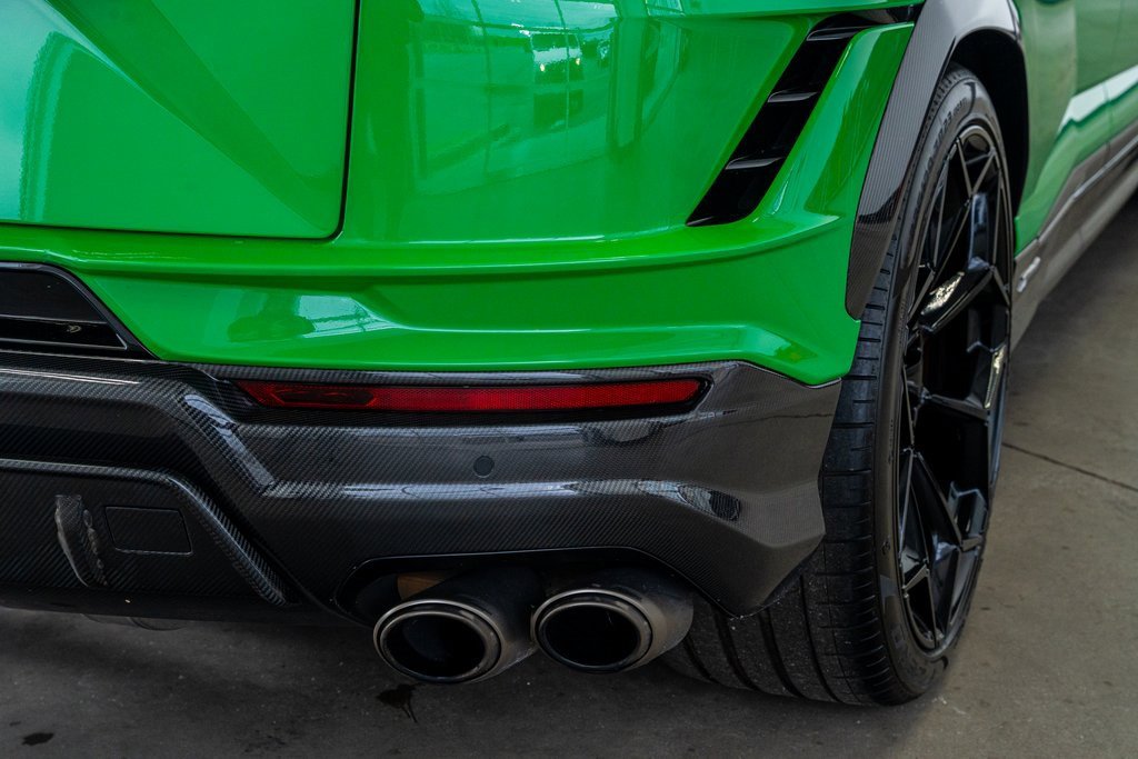 Used 2023 Lamborghini Urus Performante image 31