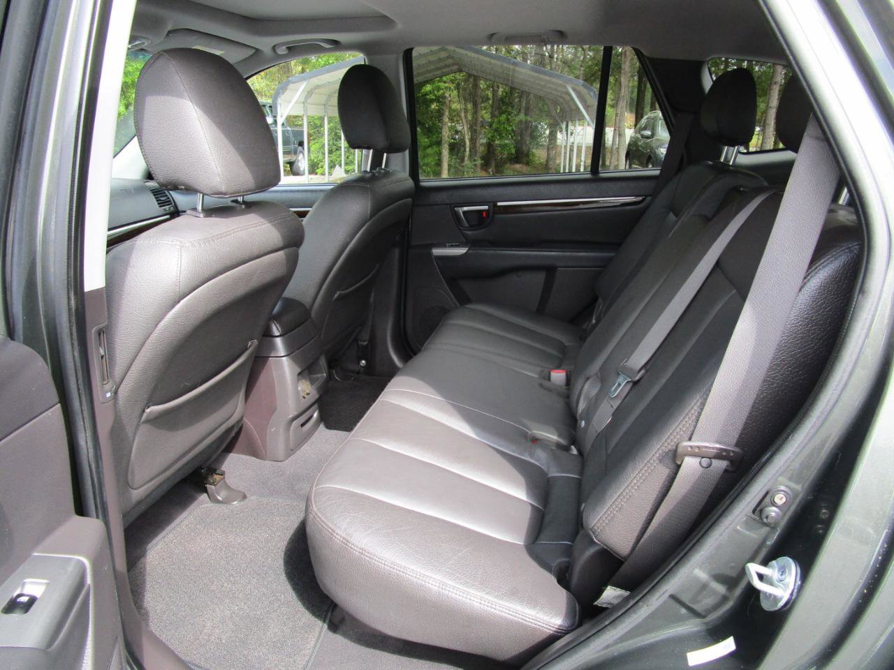 Used 2010 Hyundai Santa Fe Limited image 15