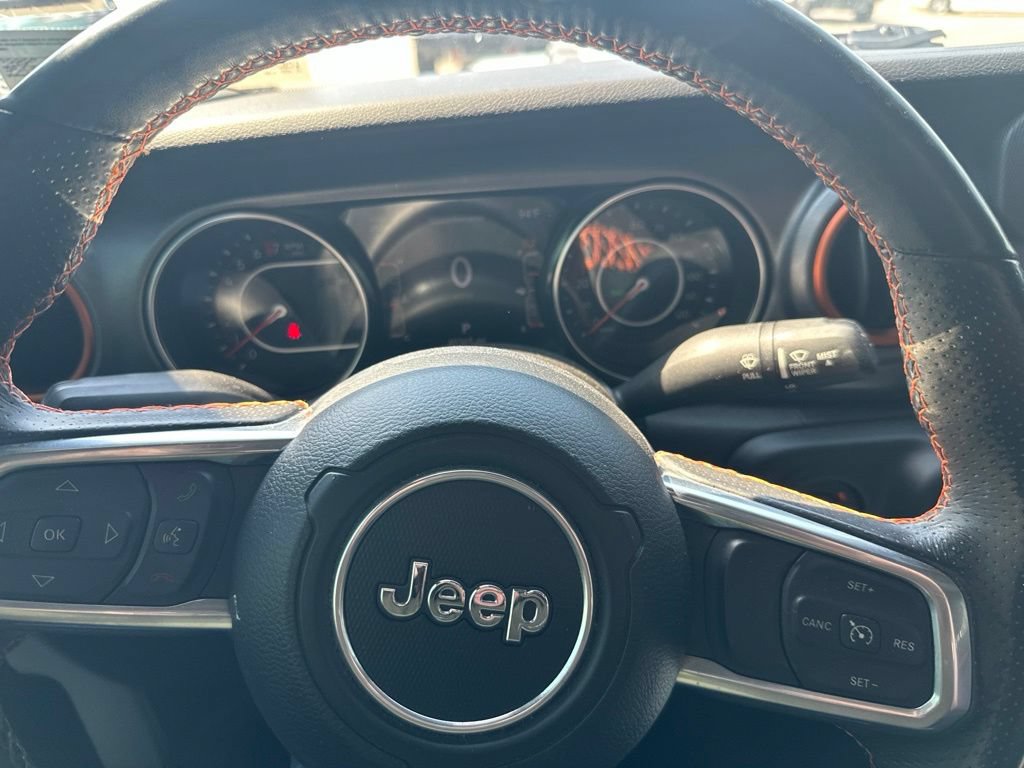 Used 2021 Jeep Gladiator Mojave w/ Cold Weather Group AWD/4WD image 19