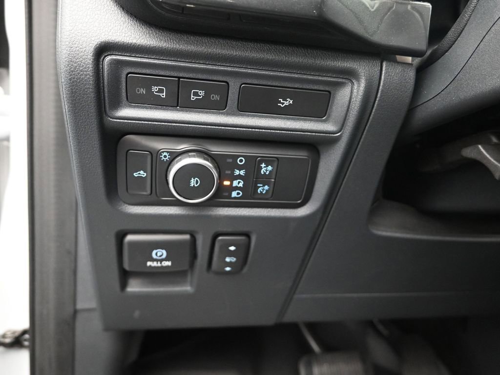 Used 2022 Ford F150 XLT w/ Equipment Group 302A High image 11