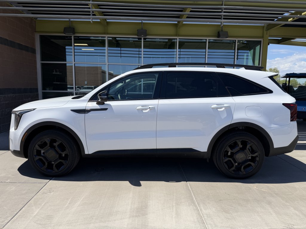 Used 2025 Kia Sorento X-Line EX AWD/4WD image 7