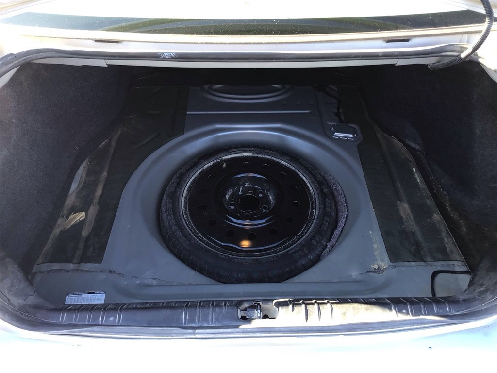 Used 2006 Chevrolet Impala LTZ image 13