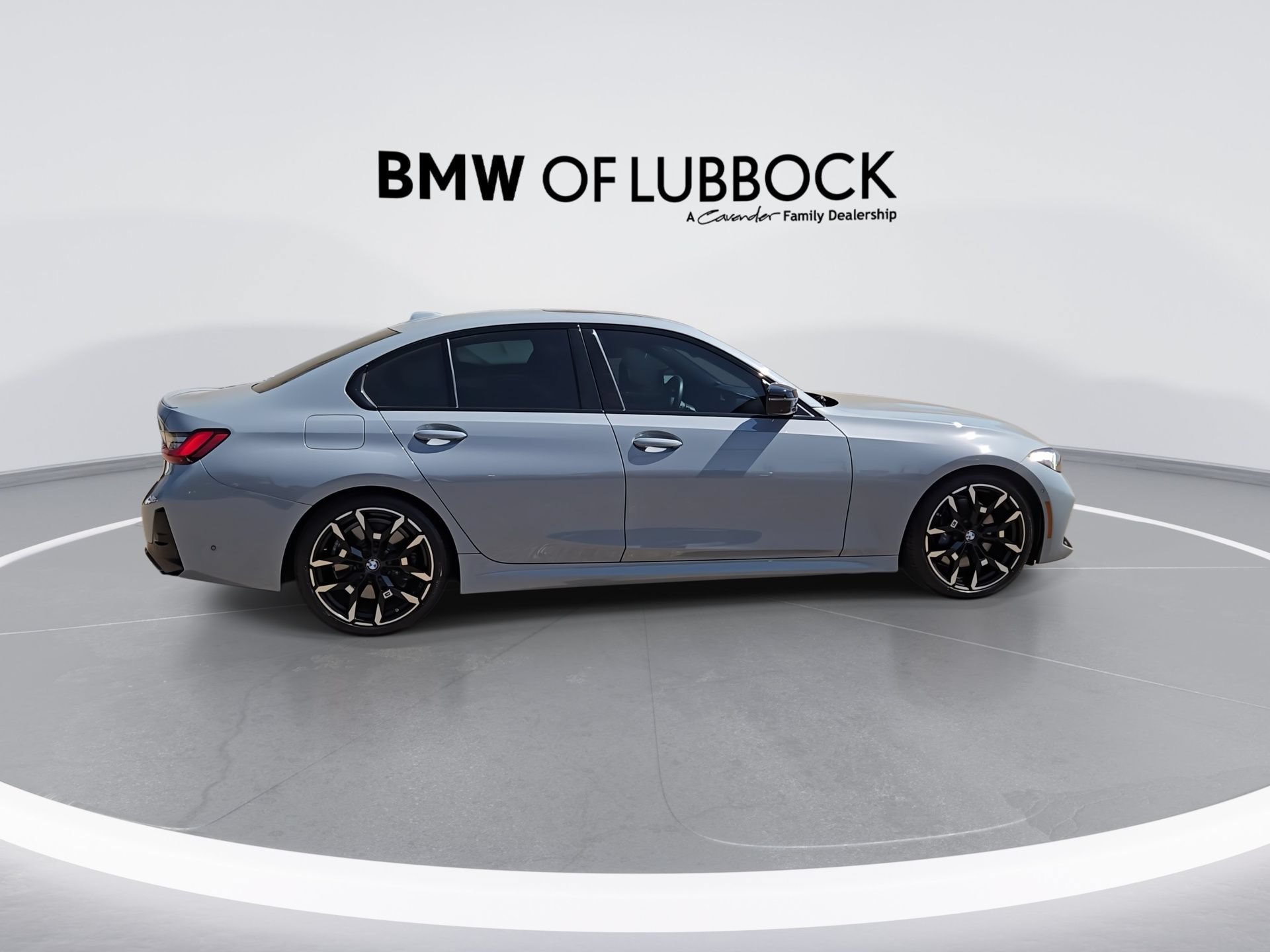 Used 2025 BMW M340i RWD image 9