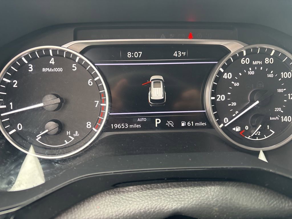 Used 2023 Nissan Pathfinder SL image 19