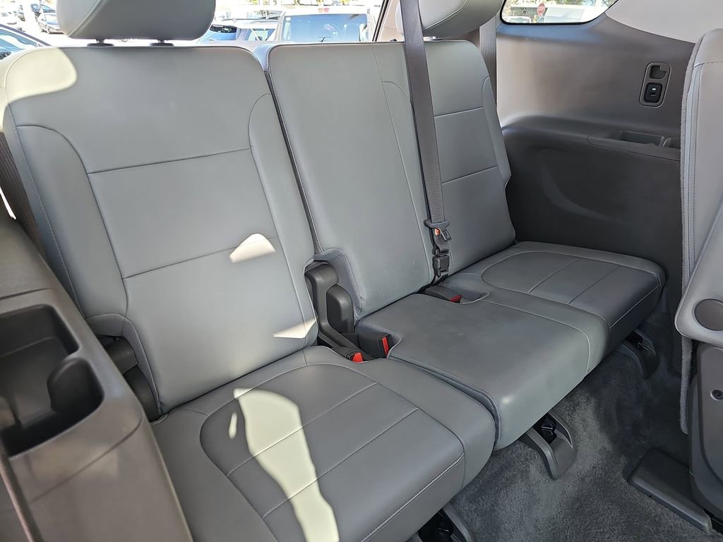 Used 2018 Chevrolet Traverse Premier w/ Driver Confidence II Package image 13