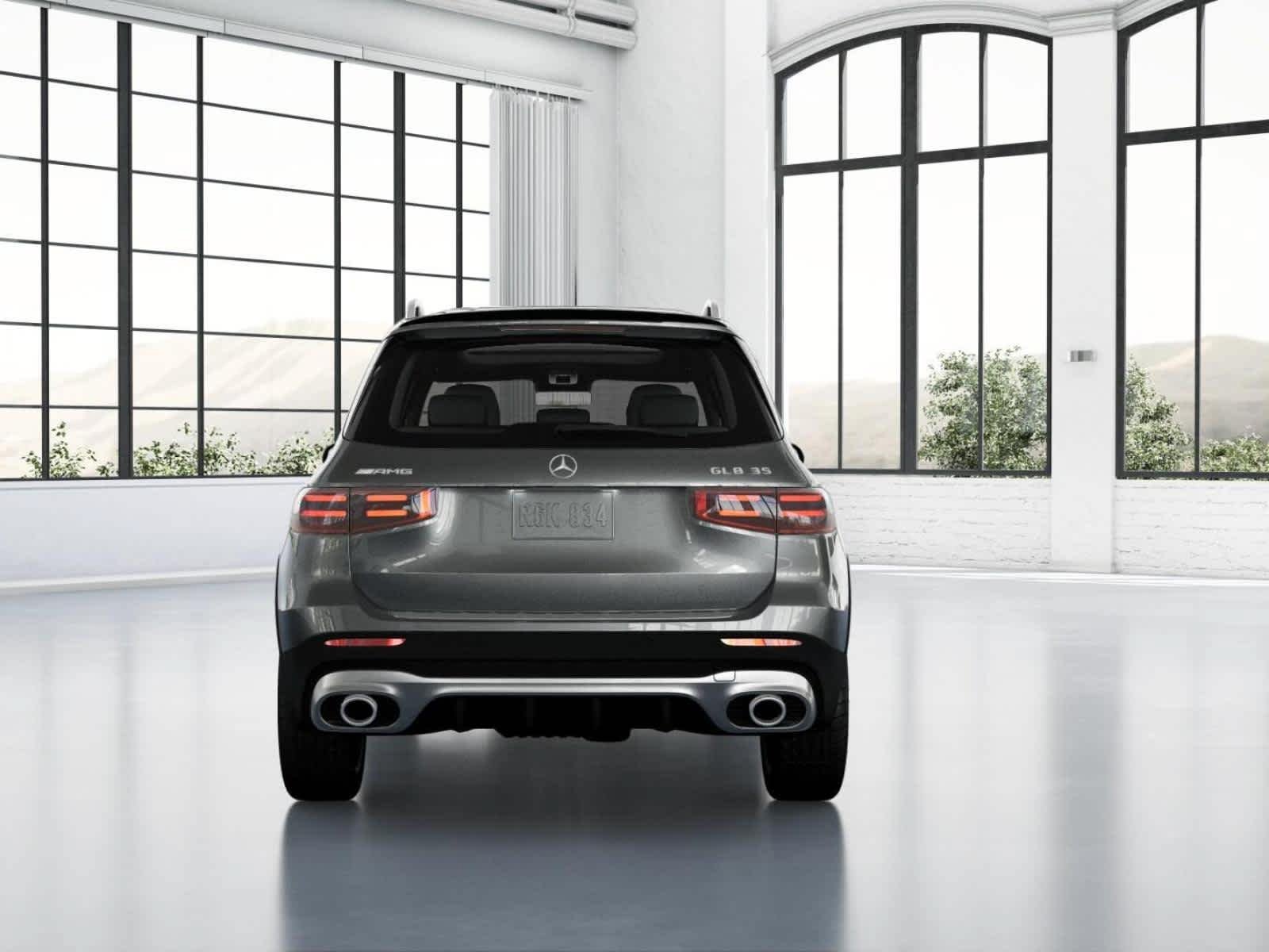 Used 2025 Mercedes-Benz GLB 35 AMG 4MATIC image 24