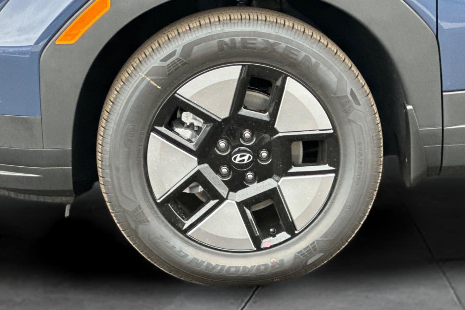 New 2027 Hyundai Santa Fe SEL FWD image 25