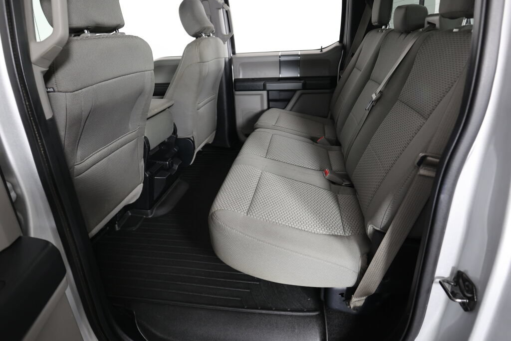 Used 2016 Ford F150 XLT w/ Equipment Group 302A Luxury AWD/4WD image 17