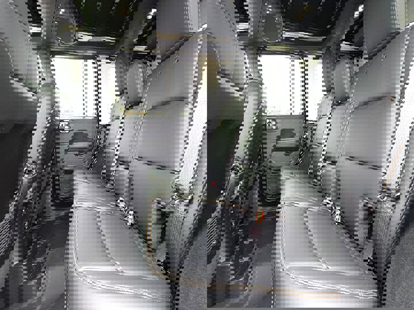 New 2026 Jeep Wrangler Unlimited Sahara image 10