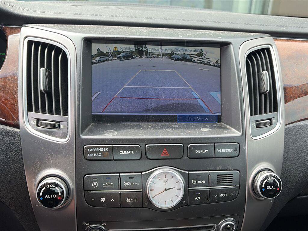 Used 2013 Hyundai Equus Ultimate RWD image 9