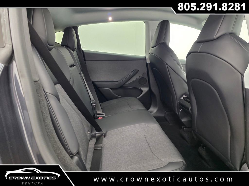 Used 2026 Tesla Model Y Long Range image 14