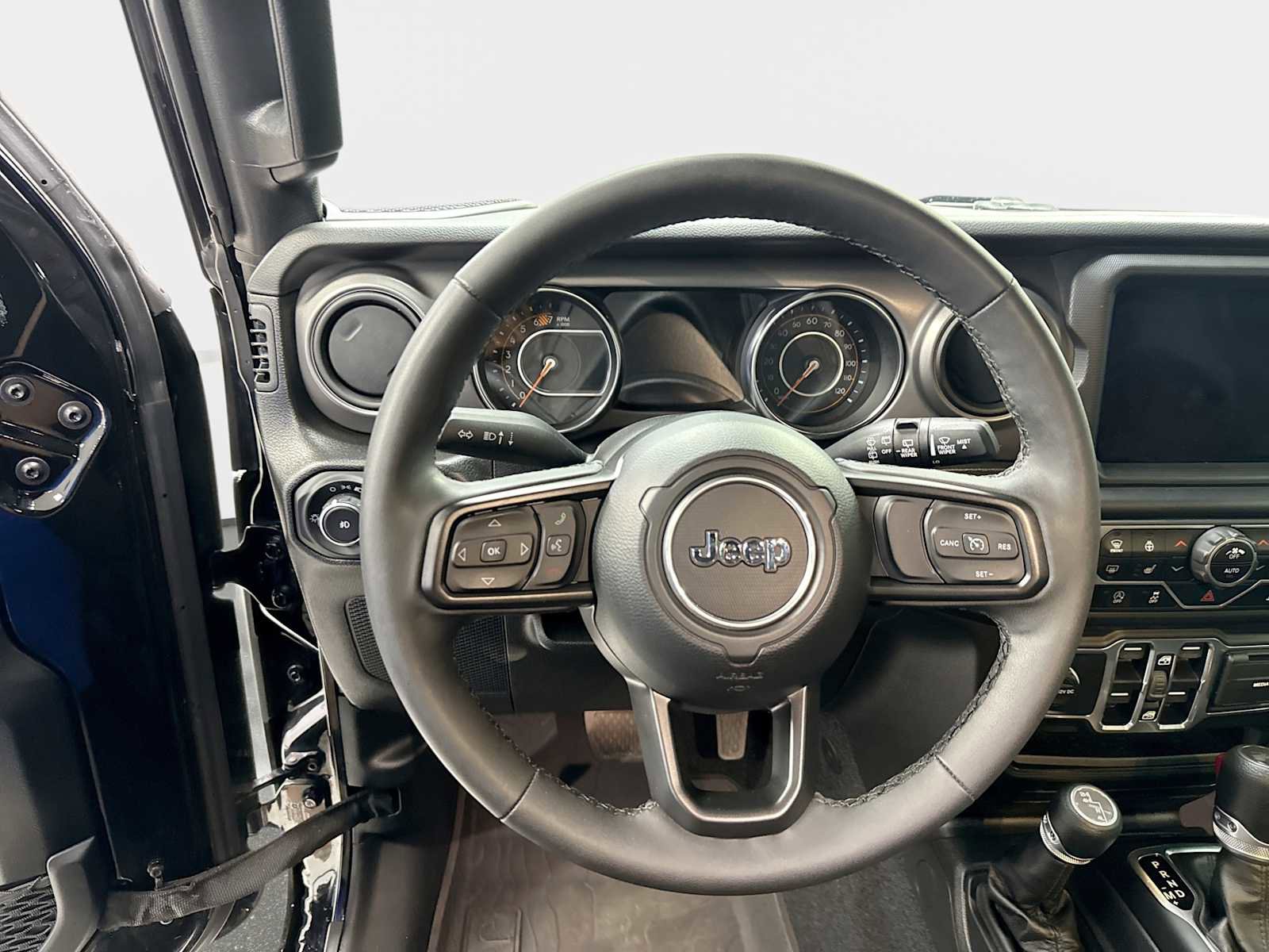 Used 2023 Jeep Wrangler Unlimited Sport AWD/4WD image 17
