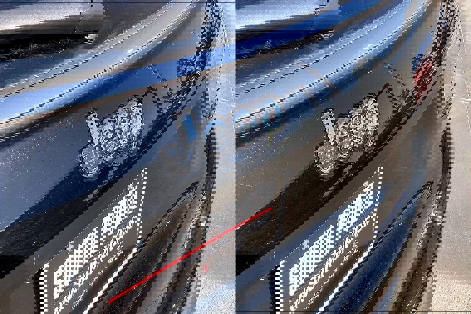 Used 2025 Jeep Compass Limited image 30