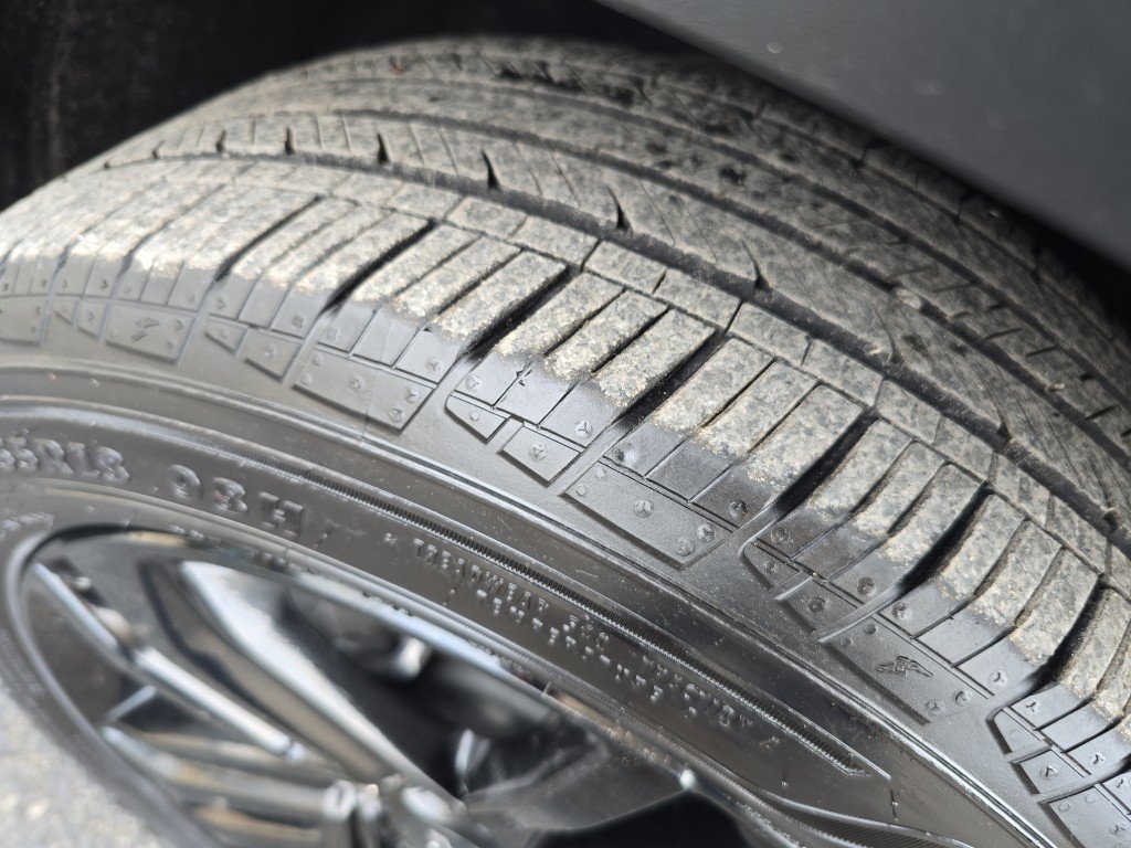 Used 2025 Chevrolet Trax ACTIV w/ Sunroof Package image 31