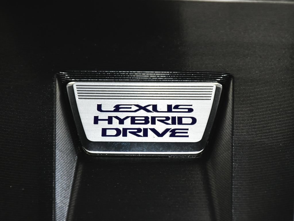 Used 2022 Lexus LS 500h AWD w/ Luxury Package image 78