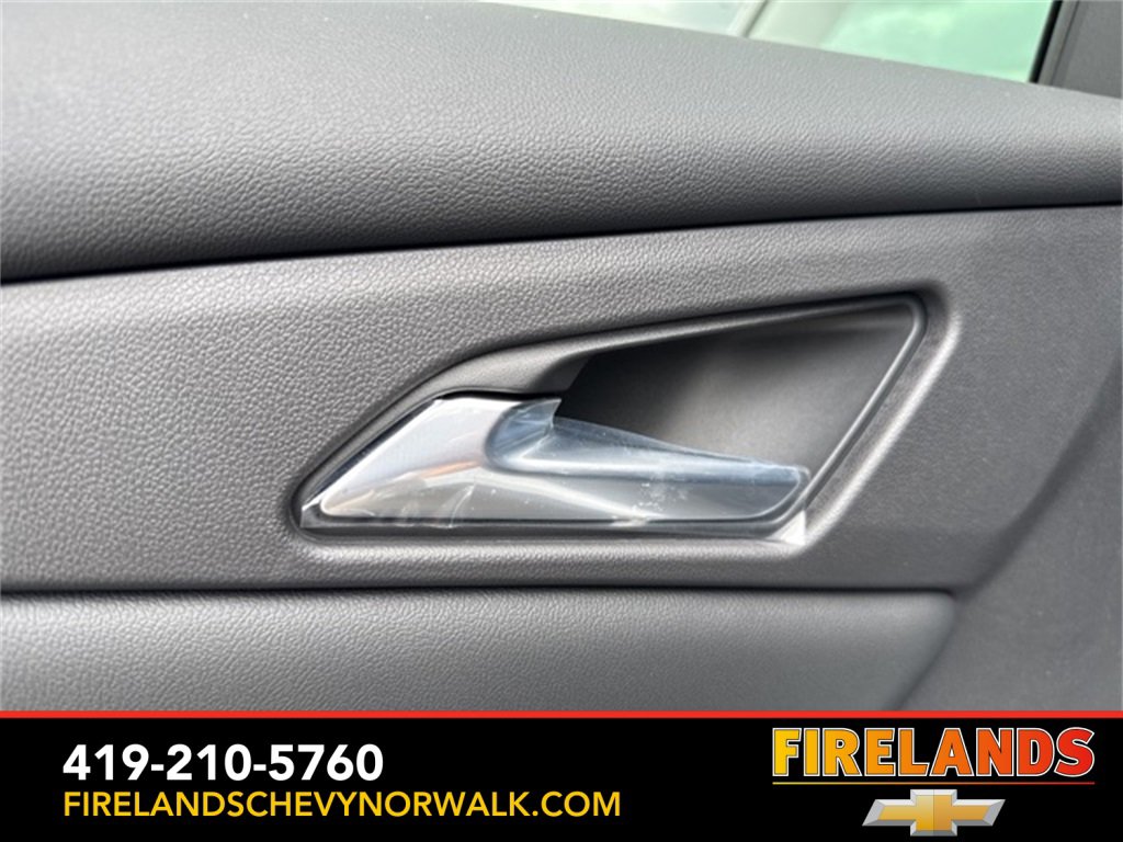 New 2025 Chevrolet Traverse LT w/ Enhanced Driving Package image 34