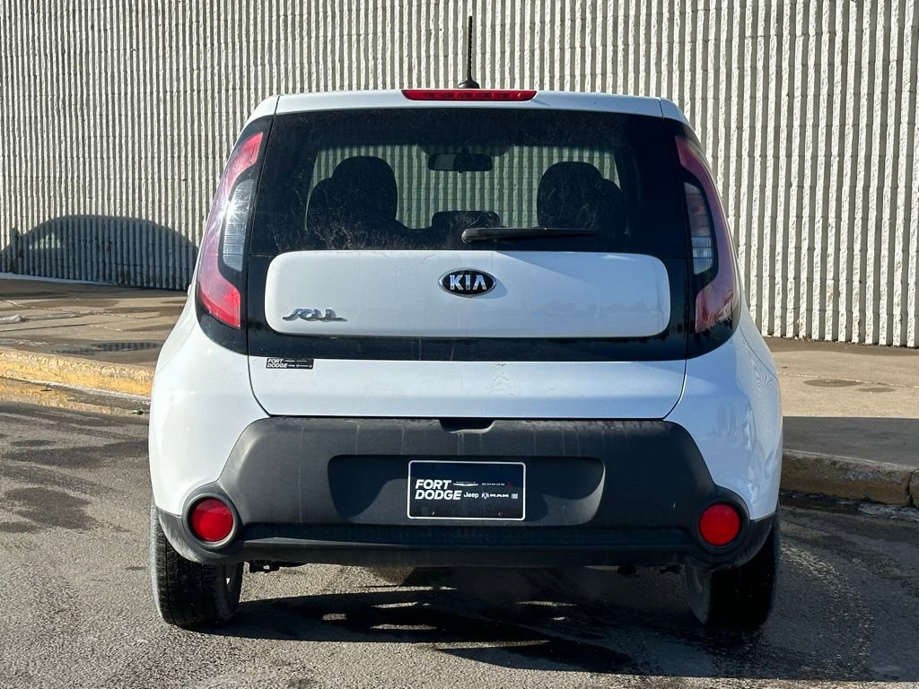 Used 2016 Kia Soul image 4