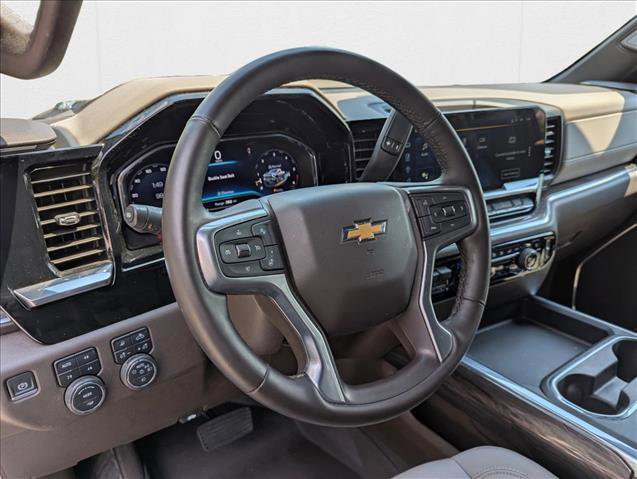 Used 2024 Chevrolet Silverado 2500 LTZ w/ LTZ Convenience Package image 21