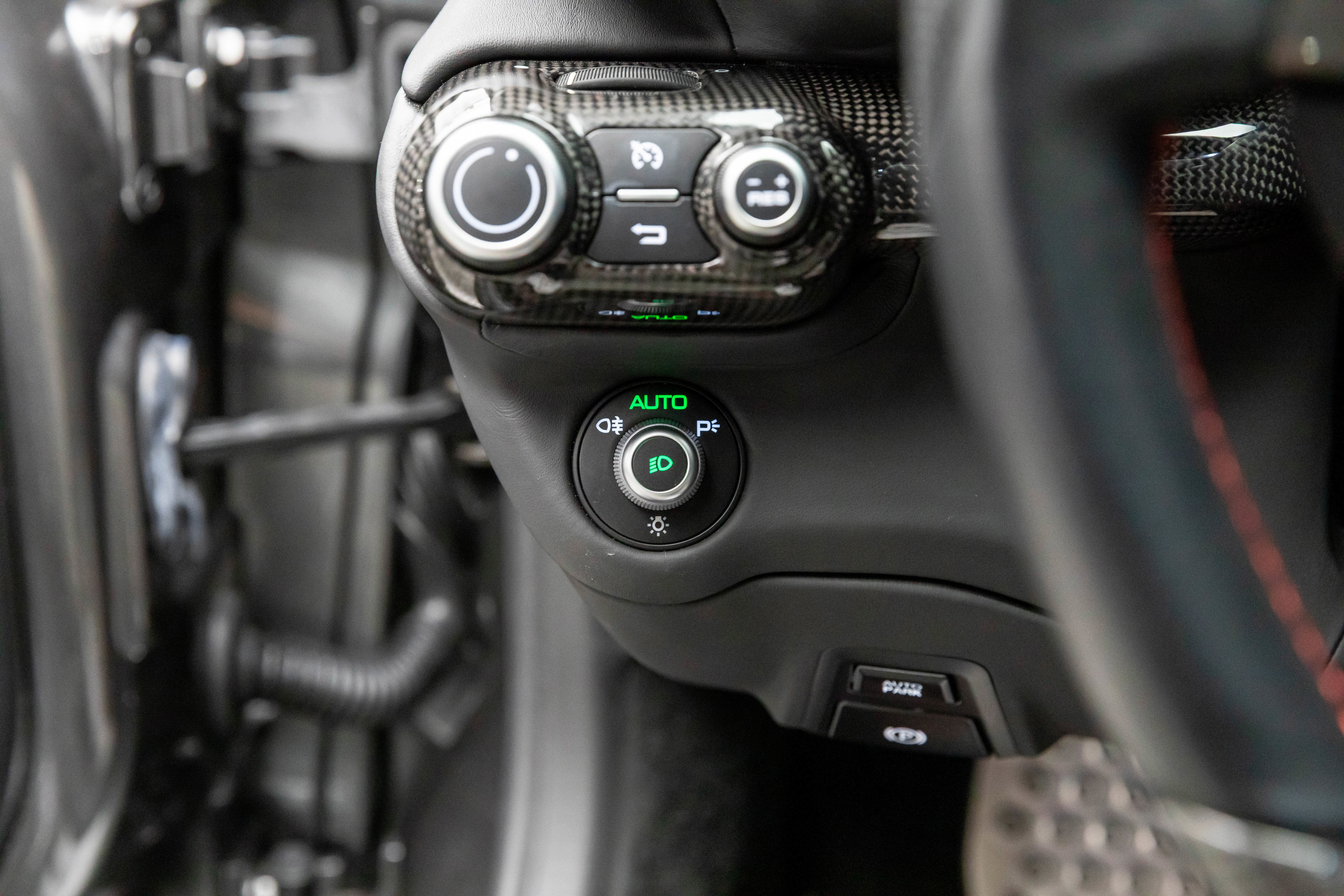 Certified 2019 Ferrari 812 Superfast image 25