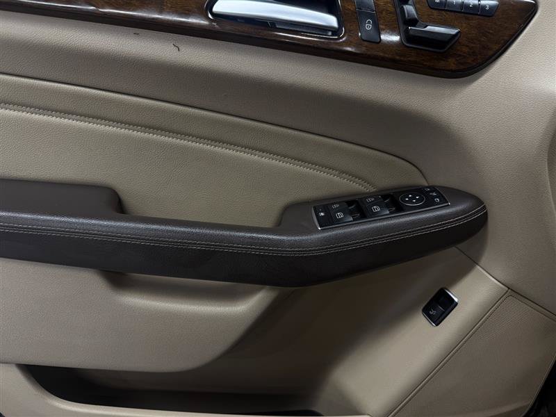 Used 2012 Mercedes-Benz ML 350 4MATIC image 16
