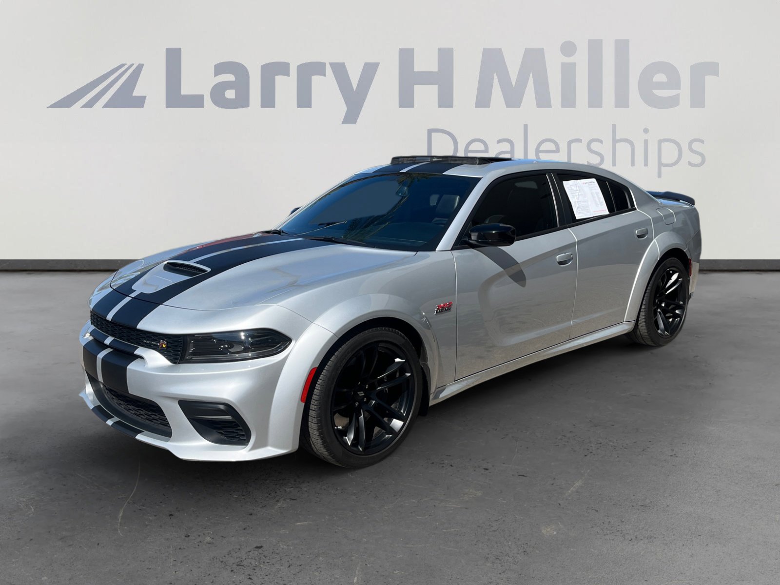 Used 2023 Dodge Charger Scat Pack image 1