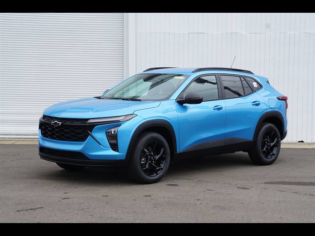 New 2026 Chevrolet Trax LT w/ Midnight Edition