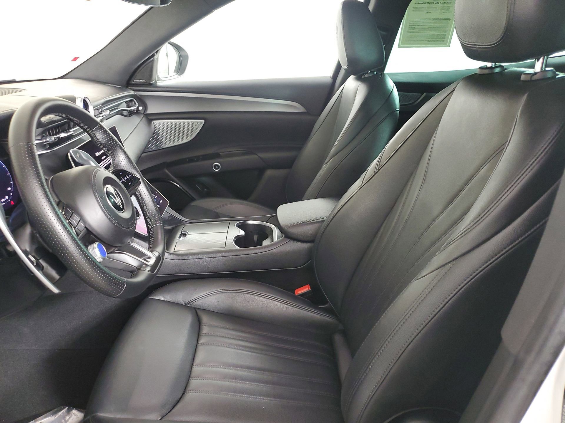 Used 2024 Maserati Grecale GT image 26